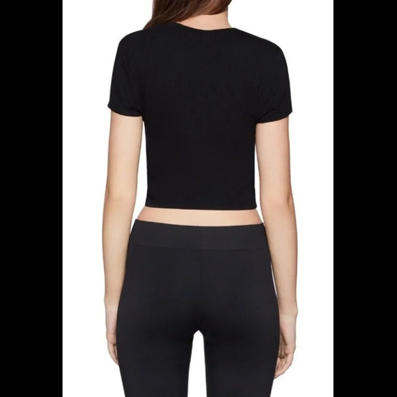 NWT BCBGeneration Solid  Crop T-shirt - Picture 2 of 9